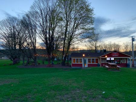 Townline Icecream at Dusk